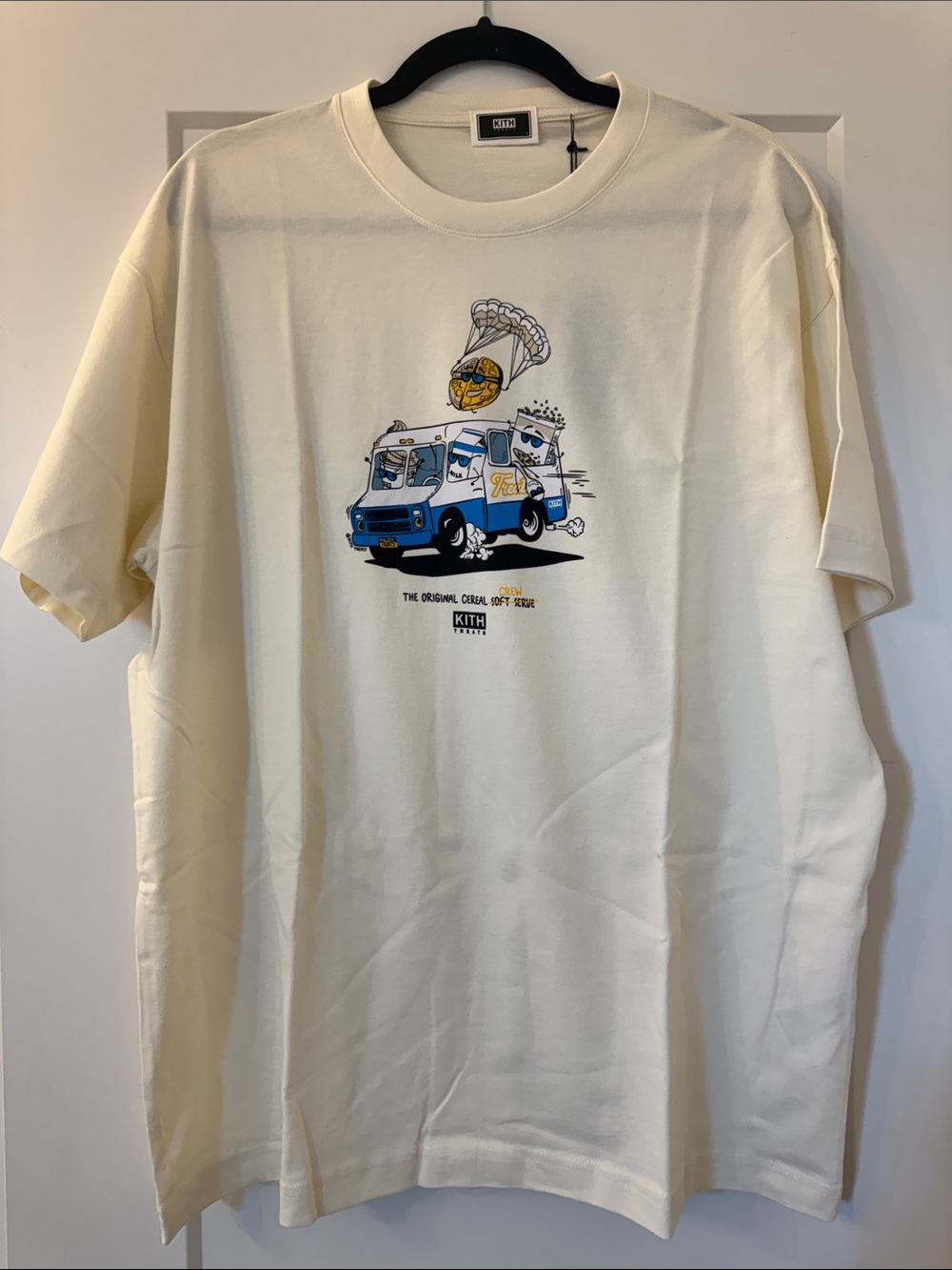 Kith Treats Parade II Vintage Tee - L